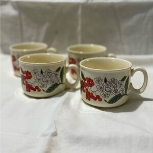 Vintage “Rowan” J&G Meakin Set of 4 Mugs
